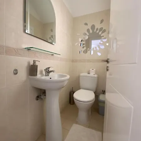 Corner Townhouse In Regina Gardens, * Pafos